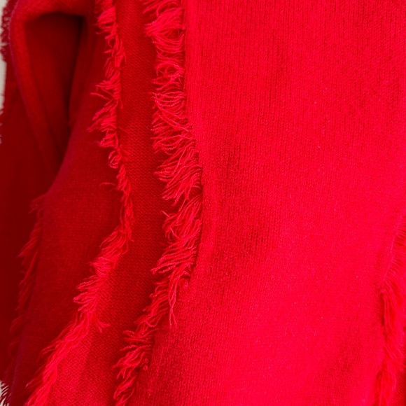 ontwelfth Red Fringey Sweater, Bright Red Knit Crewneck Sweater, Size Medium - Picture 15 of 16